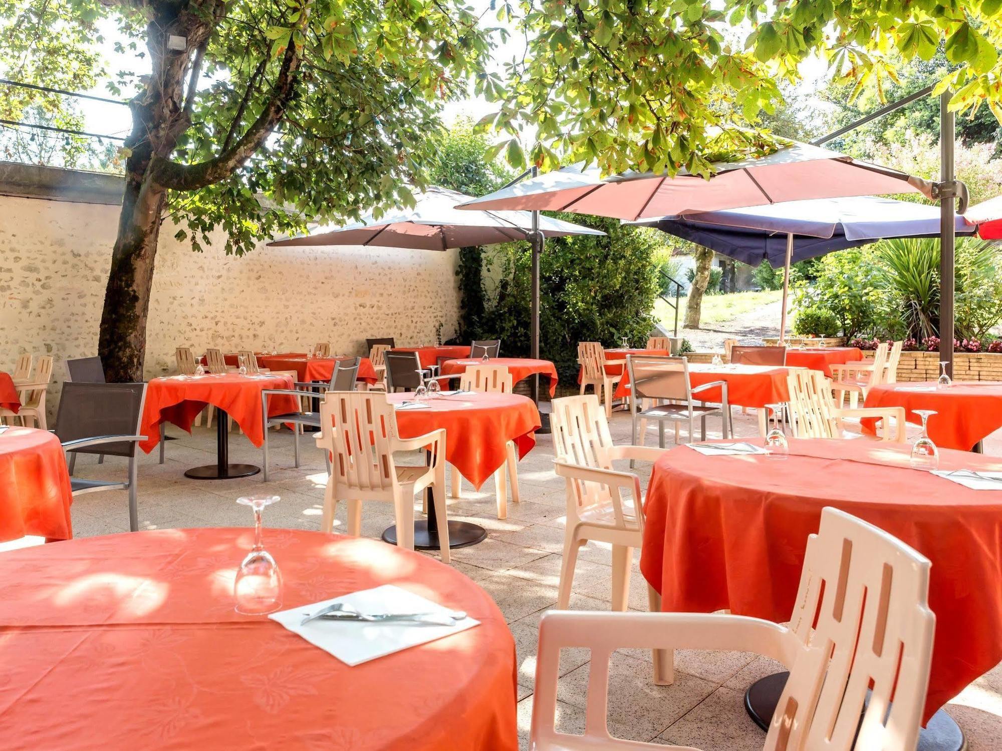Restaurant La Boule D'or 2*